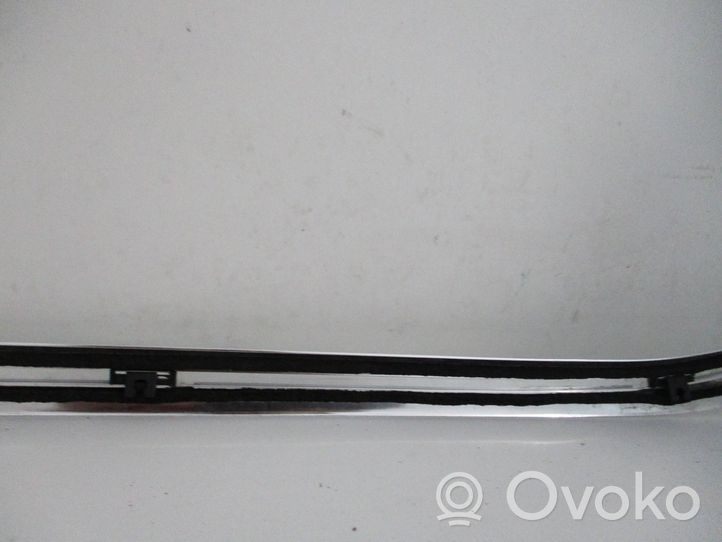 Citroen DS4 Takaoven lista (muoto) 9687381177