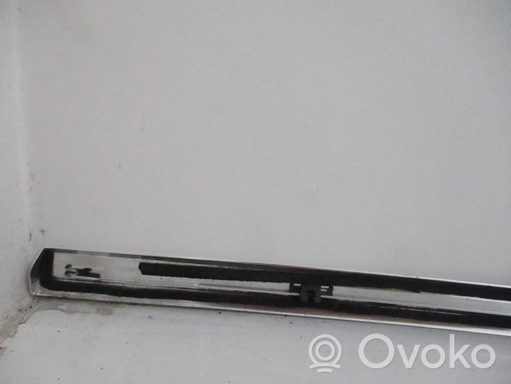 Citroen DS4 Takaoven lista (muoto) 9687381177