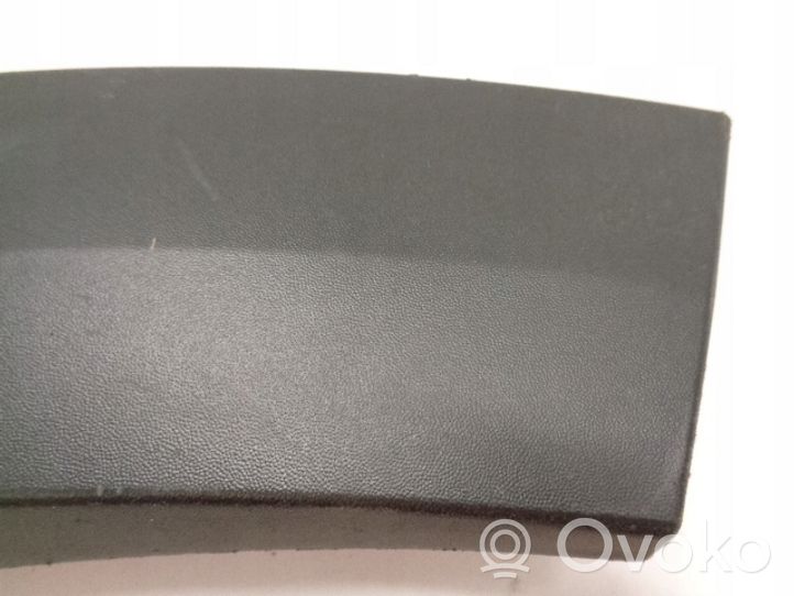 Citroen C5 Aircross Rivestimento passaruota posteriore 9816833677