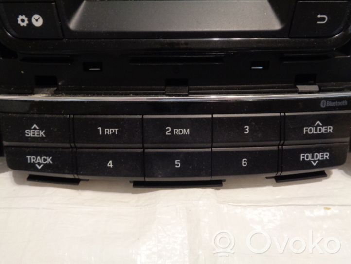 Hyundai Tucson LM Panel / Radioodtwarzacz CD/DVD/GPS 96170D70104