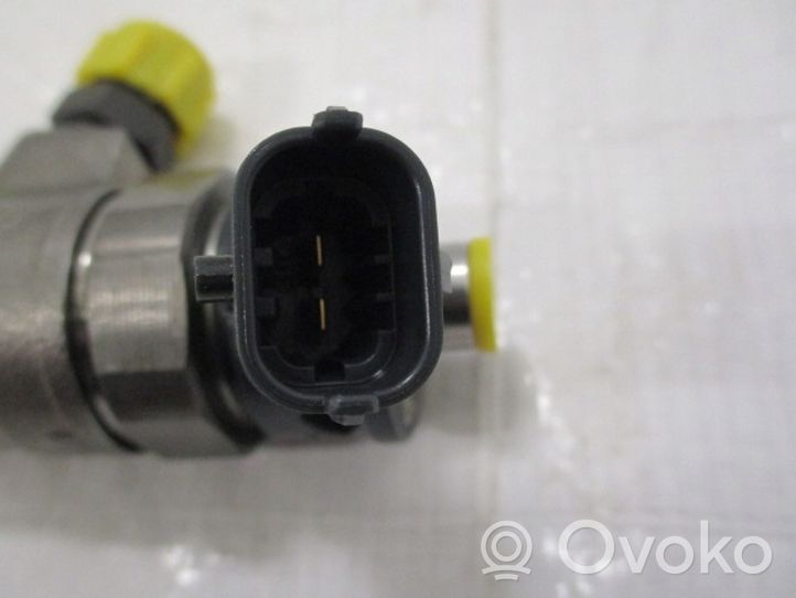 Dacia Duster II Injecteur de carburant 8201636333