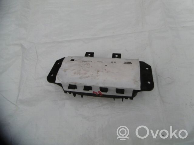 Citroen C4 II Airbag del passeggero 9687158080