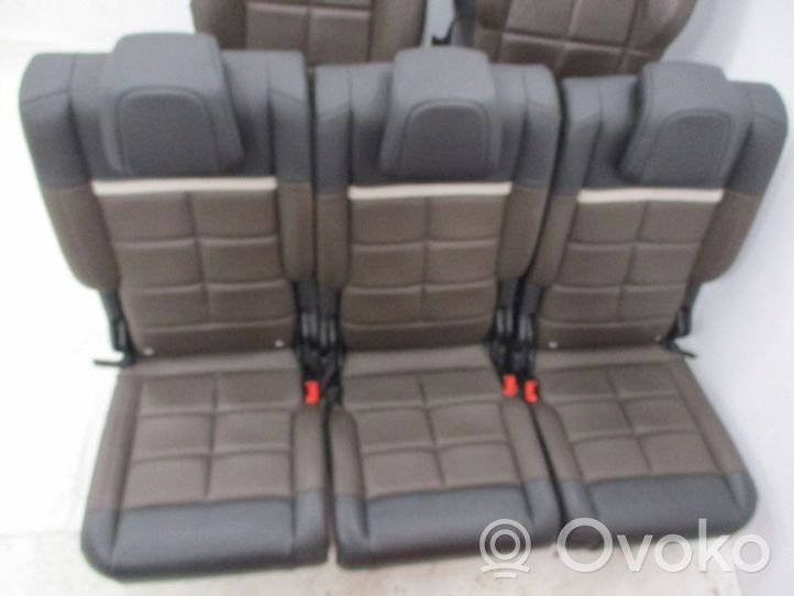 Citroen C5 Aircross Set sedili 