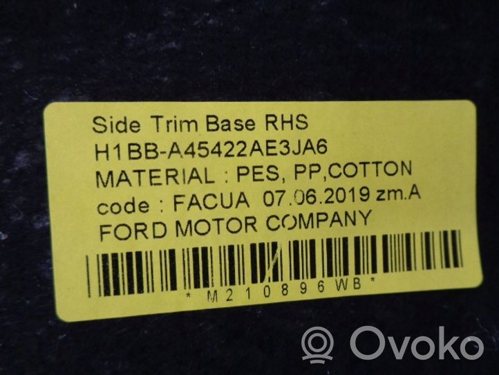 Ford Fiesta Tavaratilan sivuverhoilu H1BBA45422