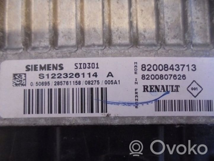 Renault Modus Calculateur moteur ECU 8200843713