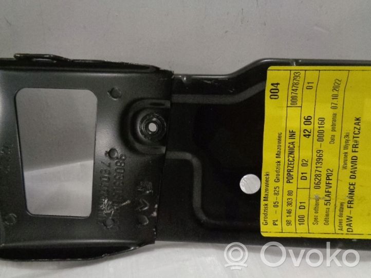 Peugeot 5008 II Traverse inférieur support de radiateur 9814630380