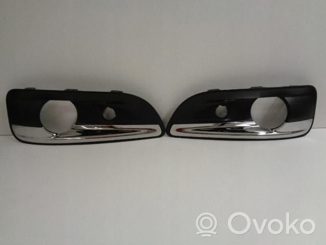 Citroen C4 II Grille antibrouillard avant 