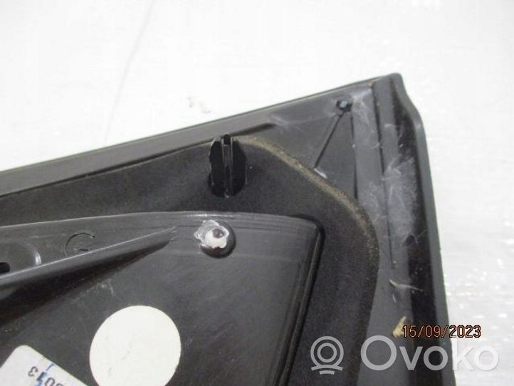 Citroen C3 Lampy tylnej klapy bagażnika 9685225580