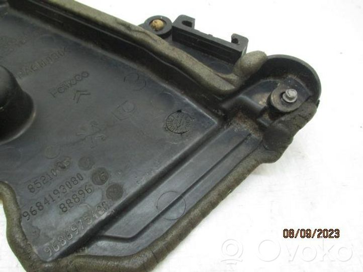 Citroen C4 III e-C4 Protezione cinghia di distribuzione (copertura) 9684193080