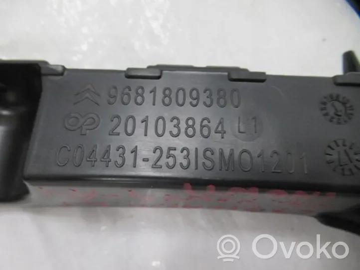 Citroen C3 Support de montage d'aile 9681809380