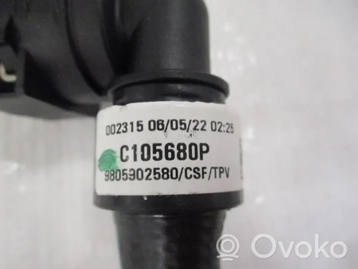 Opel Vivaro Tubo flessibile del liquido di raffreddamento del motore 9805902580