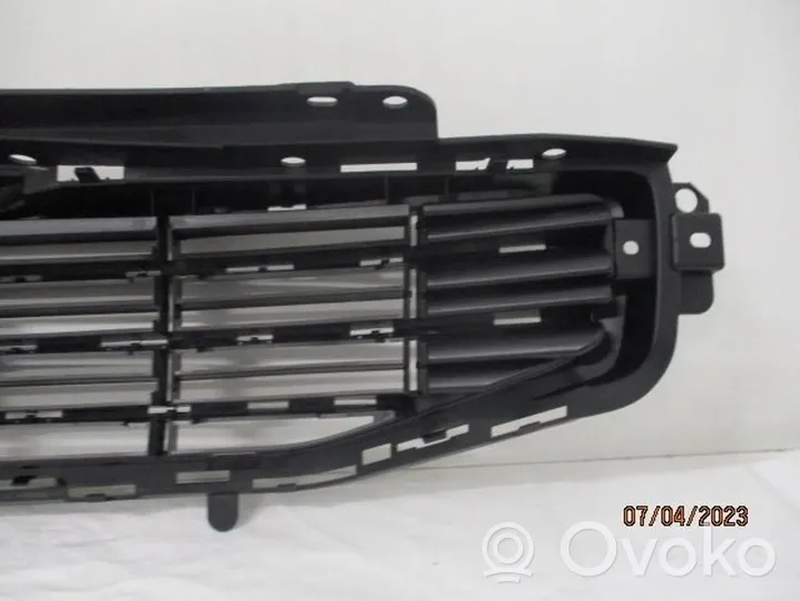 Peugeot 508 Maskownica / Grill / Atrapa górna chłodnicy 9807631077