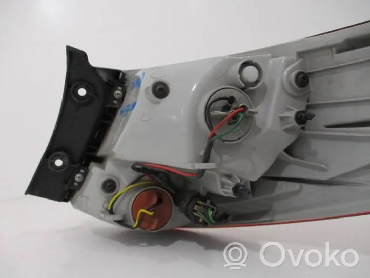 Citroen C4 II Picasso Lampa tylna 924012Y0