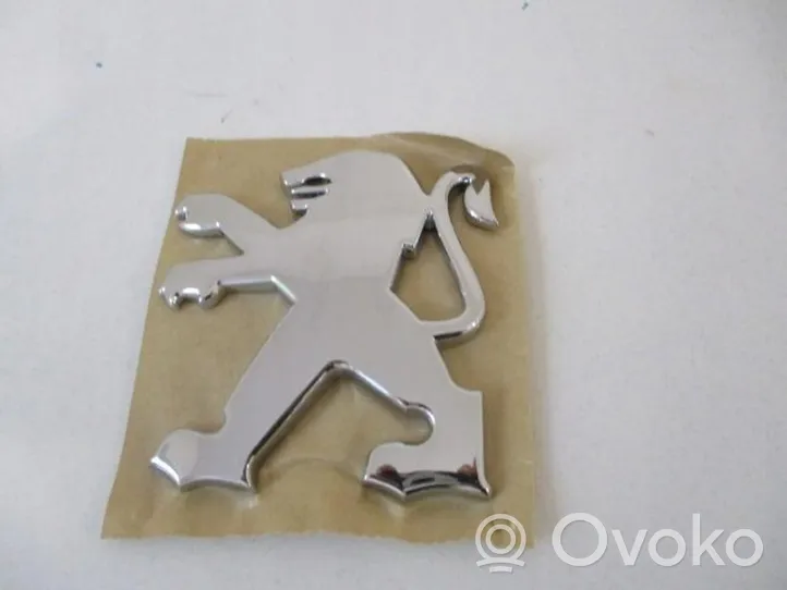 Peugeot 307 Logo, emblème de fabricant 7810J7