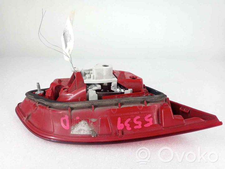 Opel Meriva B Lampa tylna 21628003