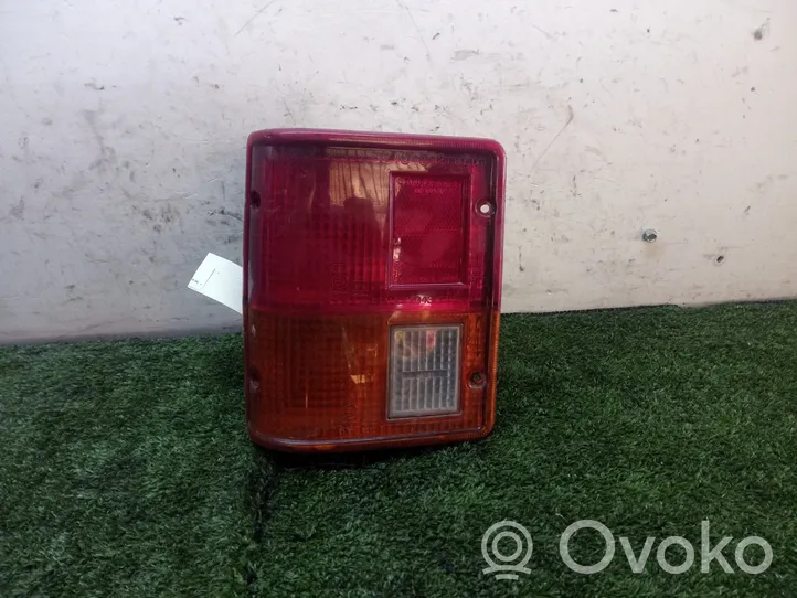 Mitsubishi Montero Lampa tylna 0436772