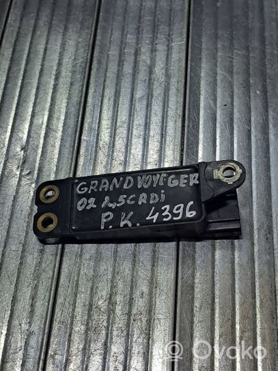 Chrysler Voyager Czujnik uderzenia Airbag 04686748AF