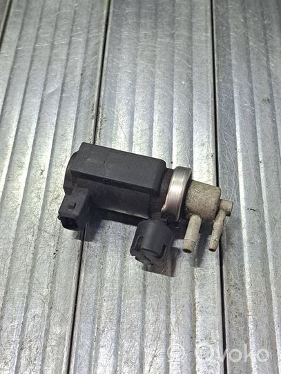 Renault Megane II Turboahtimen magneettiventtiili 8200247248