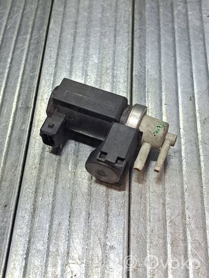 Renault Megane II Turbo solenoid valve 8200270451