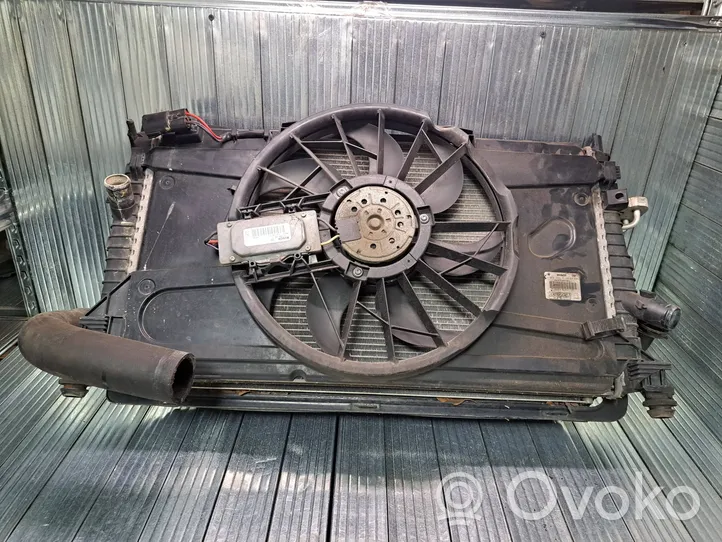 Volvo V50 Elektrinis radiatorių ventiliatorius 0130303939