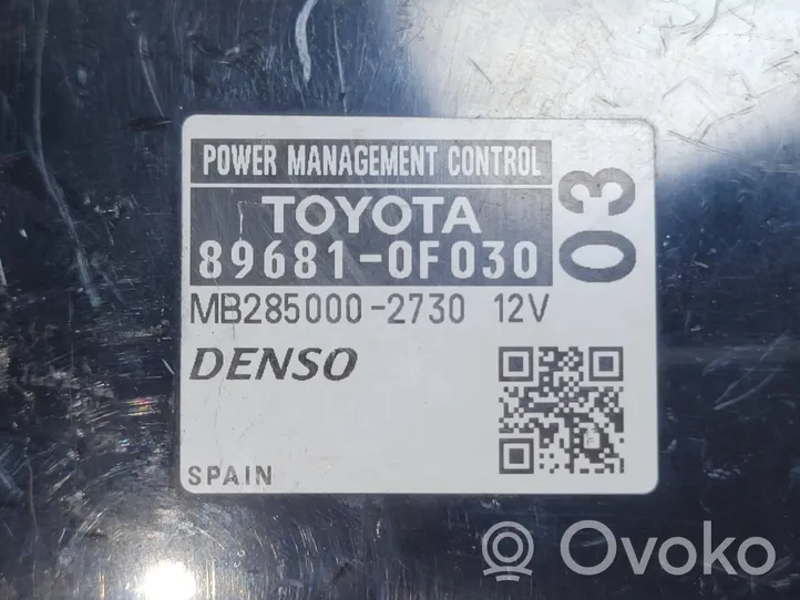 Toyota Avensis T270 Muut ohjainlaitteet/moduulit 896810F030