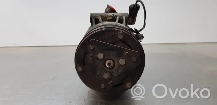 Opel Zafira B Air conditioning (A/C) compressor (pump) 13432837