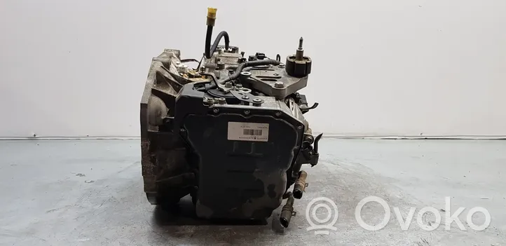 Renault Laguna III Manual 5 speed gearbox 8200584877