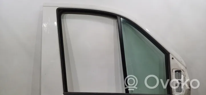 Volkswagen Crafter Drzwi przednie 7C0831056G