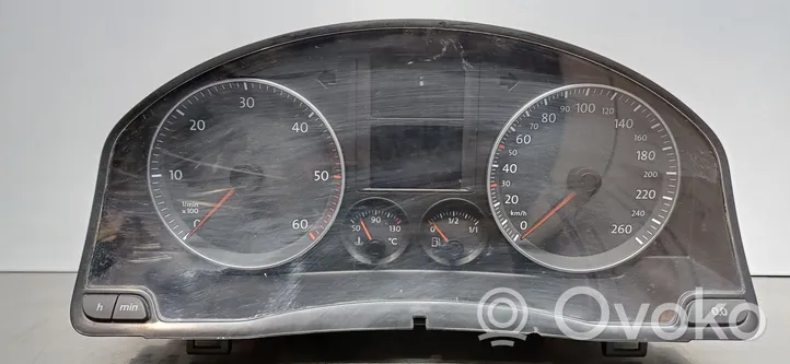 Volkswagen Golf SportWagen Speedometer (instrument cluster) 1K0920851H