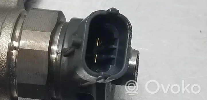 Dacia Lodgy Injecteur de carburant H8201636333