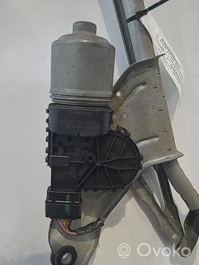 Dacia Sandero Wiper motor 8200619512