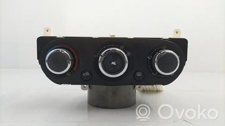Renault Clio IV Panel klimatyzacji 275107353R