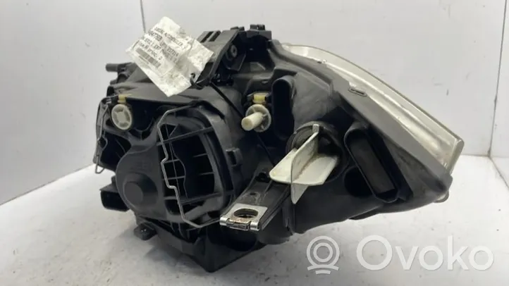 BMW 1 E81 E87 Lampa przednia 63126924486