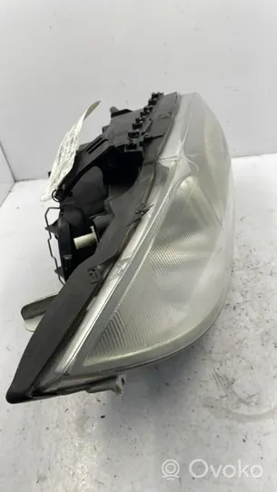 BMW 1 E81 E87 Lampa przednia 63126924486