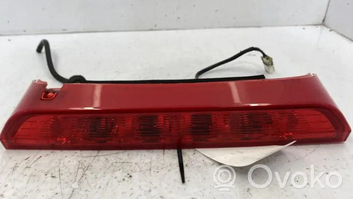 KIA Stonic Luce d’arresto centrale/supplementare 92700H8400