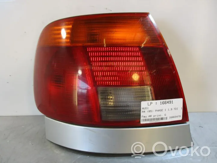 Audi A4 S4 B5 8D Rear/tail lights 8D0945111A