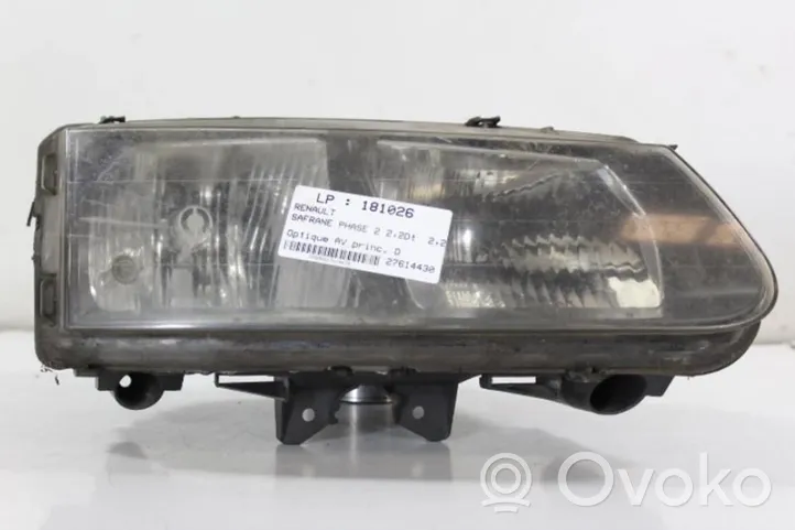 Renault Safrane Lampa przednia 7701042501