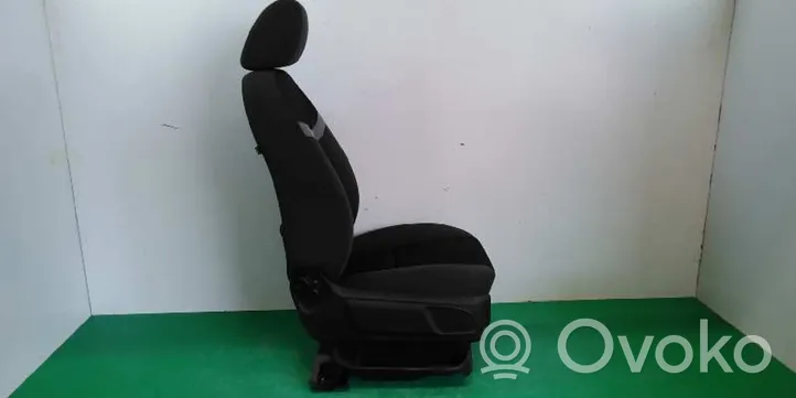 Ford Kuga II Front passenger seat 