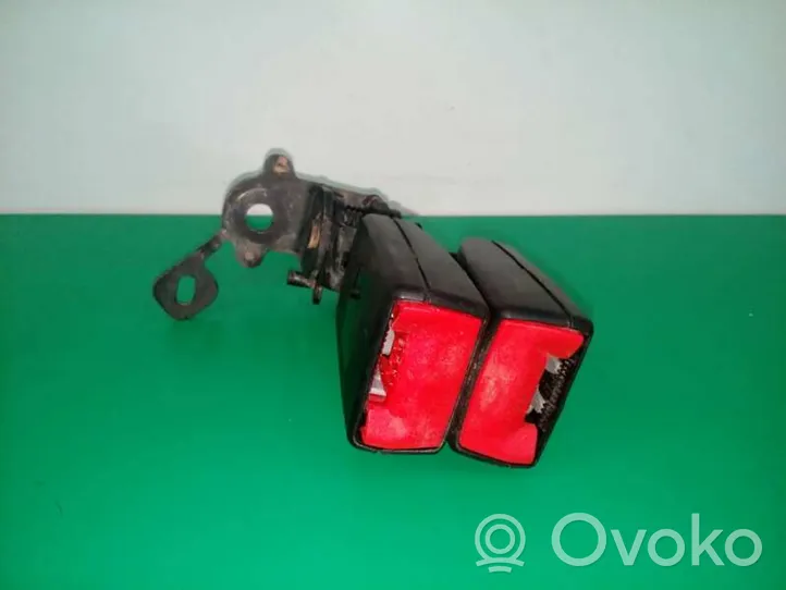 Seat Leon (5F) Klamra przedniego pasa bezpieczeństwa 5F0857739