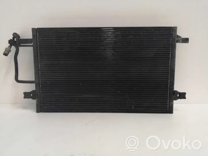 Audi A8 S8 D2 4D Radiateur condenseur de climatisation 4D0260401A