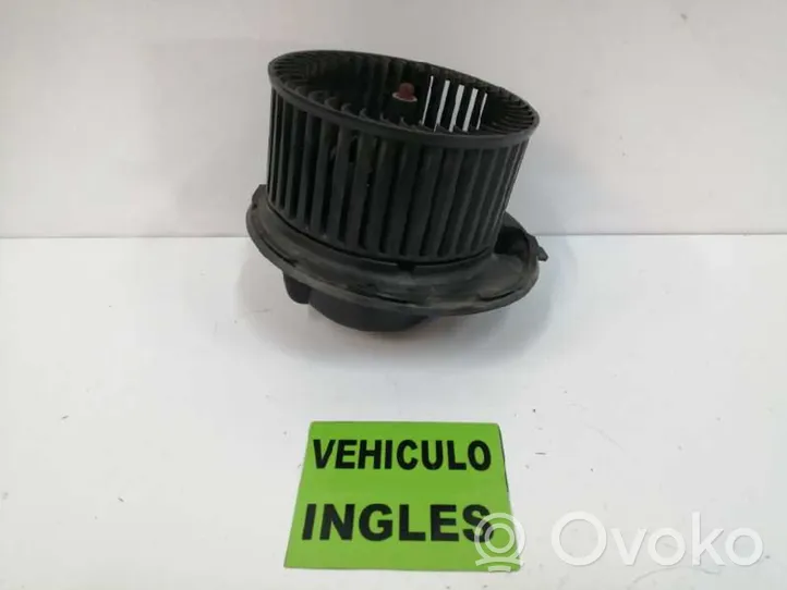 Volkswagen Jetta V Salono oro mazgo plastikinis korpusas 1K2819015