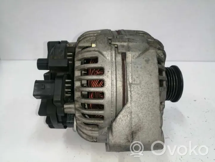 Mercedes-Benz CLS C219 Generatore/alternatore A0121541302