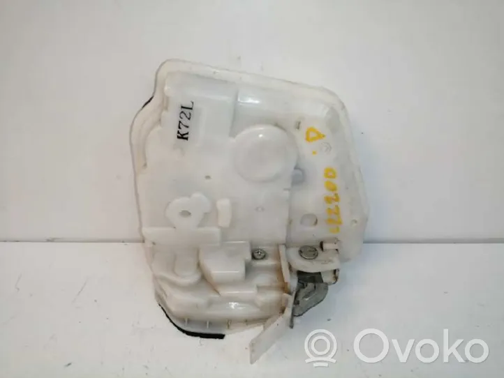 Mazda 3 II Etuoven lukko BPN258310