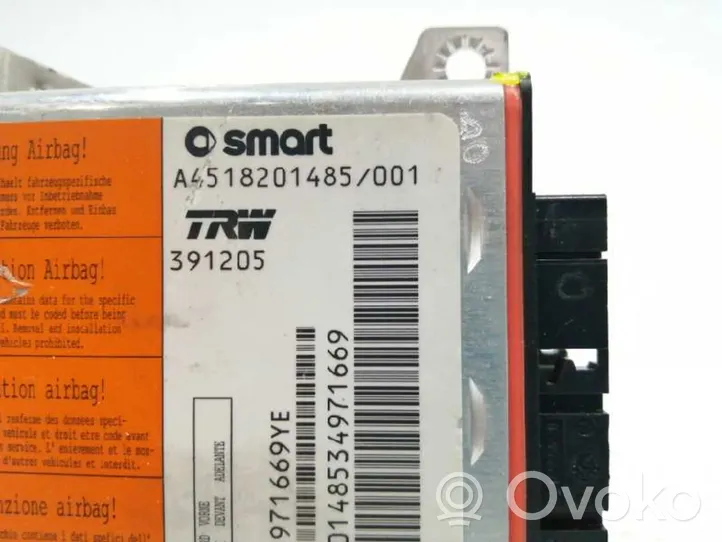 Smart ForTwo III C453 Module de contrôle airbag A4518201485