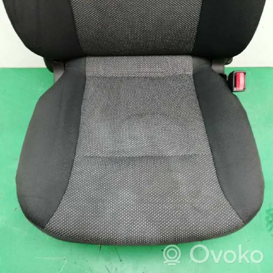 Chevrolet Aveo Priekinė keleivio sėdynė 