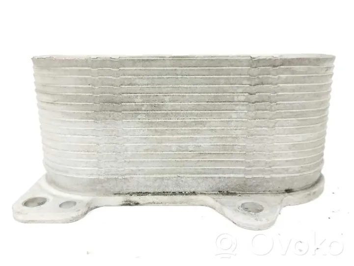 Volkswagen Caddy Radiateur d'huile moteur 03N117021