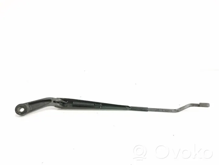 Opel Monterey Braccio della spazzola tergicristallo anteriore 