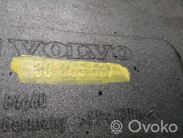 Volvo S40, V40 Zderzak przedni 30865537