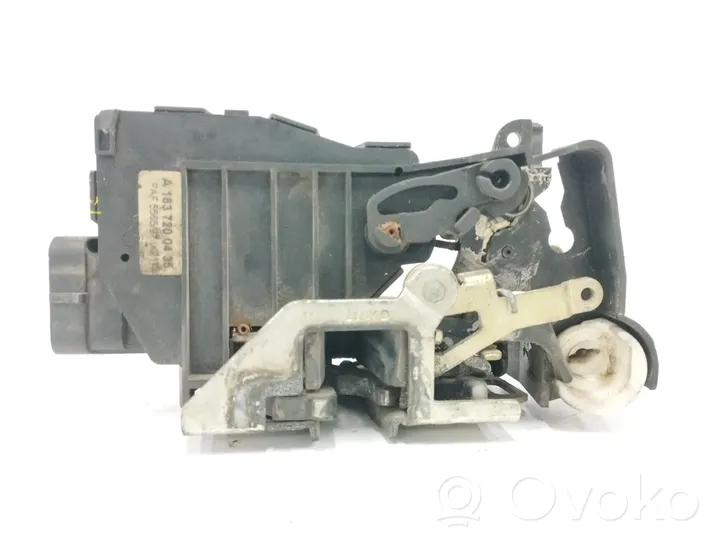 Mercedes-Benz ML W163 Serratura portiera anteriore A1637200435