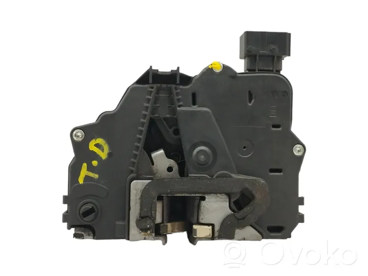 Fiat Grande Punto Etuoven lukko 51797570